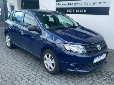Gebraucht Dacia Sandero 75 PS (55 kW) 2015 Blau Kleinwagen