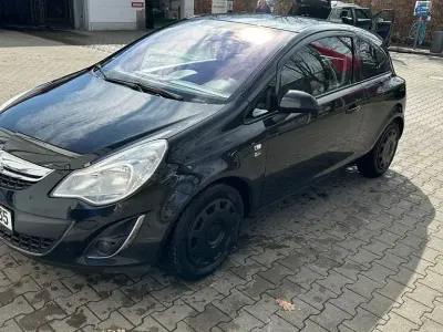 Gebraucht Opel Corsa 101 PS (74 kW) 2012 Schwarz Kleinwagen