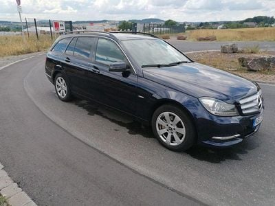 Mercedes 220