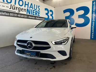 Gebraucht Mercedes CLA180 136 PS (100 kW) 2020 Polarweiss Limousine