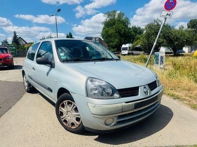 Renault Clio II