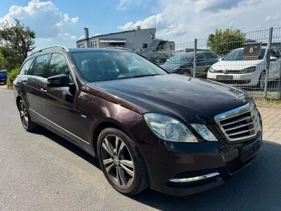 Gebraucht Mercedes E350 265 PS (194 kW) 2011 Braun Kombi