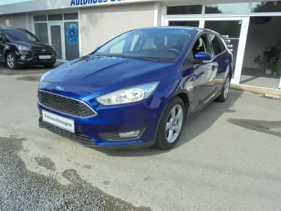 Gebraucht Ford Focus Business Edition 125 PS (91 kW) 2017 Blau Limousine