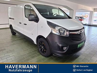 Weiß (casablancaweiss/glacier/arctic w) Gebraucht 2017 Opel Vivaro Van / Kleinbus | 11.690 € (Fairer Preis)