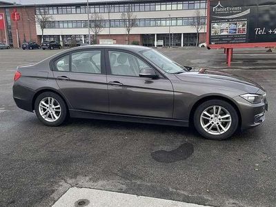BMW 318 Gran Turismo