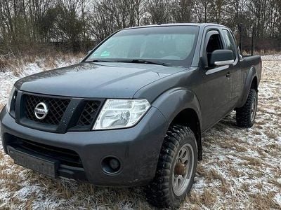 Gebraucht Nissan Navara 190 PS (139 kW) 2011 Grau Pickup