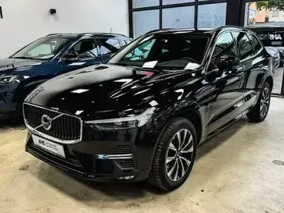 Gebraucht Volvo XC60 Core 197 PS (144 kW) 2022 Schwarz SUV