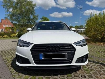 Weiß Gebraucht 2019 Audi A4 Sport Limousine | 23.398 € (Fairer Preis)