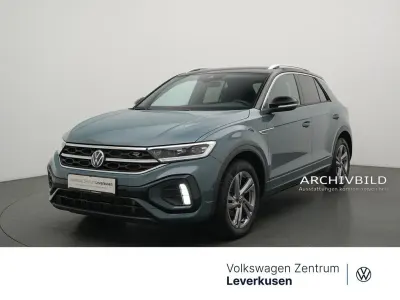 Gebraucht VW T-Roc Cabriolet R-line 150 PS (110 kW) 2025 Petroleum blue SUV