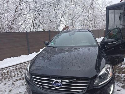 Schwarz Gebraucht 2014 Volvo XC60 Summum SUV | 14.500 € (Fairer Preis)