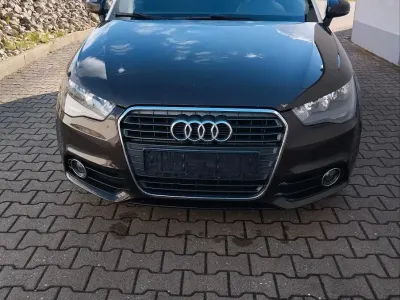 Gebraucht Audi A1 86 PS (63 kW) 2010 Braun Kleinwagen
