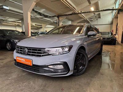 Grau Gebraucht 2023 VW Passat R-line Kombi | 16.880 € (Teuer)