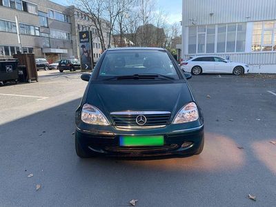 Gebraucht Mercedes A190 125 PS (91 kW) 2002 Grün Limousine
