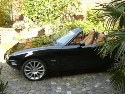 Usata Mazda MX5 116 CV (85 kW) 1992 Nero Cabrio