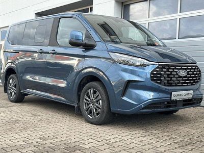 Nouă Ford Tourneo Titanium 170 CP (125 kW) 2026 Albastru Monovolum