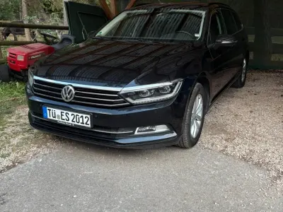 Gebraucht VW Passat Highline 150 PS (110 kW) 2015 Schwarz Kombi