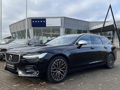 Onyx schwarz metallic Gebraucht 2018 Volvo V90 R-Design Kombi | 25.880 € (Etwas zu teuer)