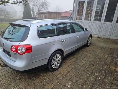 Usata VW Passat Comfortline 140 CV (102 kW) 2009 Argento Station wagon
