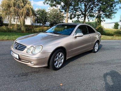 Mercedes 200