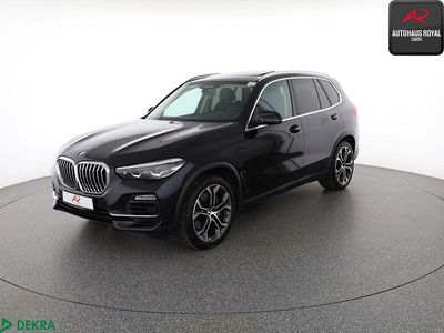 Gebraucht BMW X5 Sport Line 394 PS (289 kW) 2020 Saphirschwarz SUV