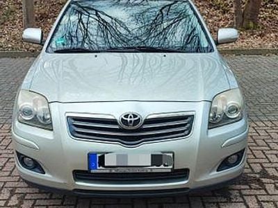 Gebraucht Toyota Avensis Travel 177 PS (130 kW) 2007 Grau Kombi