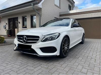 Gebraucht Mercedes C250 AMG 231 PS (169 kW) 2015 Weiß Kombi
