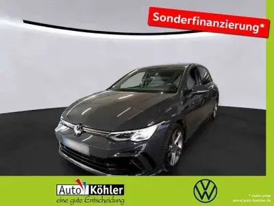Gebraucht VW Golf VIII R-line 150 PS (110 kW) 2024 Uranograu Limousine