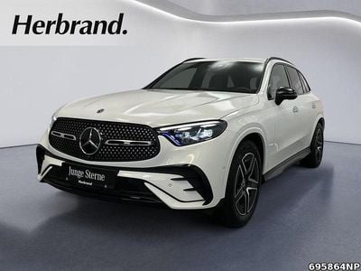 Gebraucht Mercedes GLC300 AMG 269 PS (197 kW) 2025 Unilack polarweiß SUV