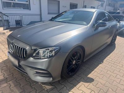 Mercedes E200