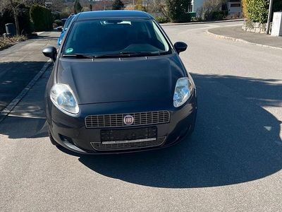 Gebraucht Fiat Grande Punto 78 PS (57 kW) 2009 Grau Kleinwagen