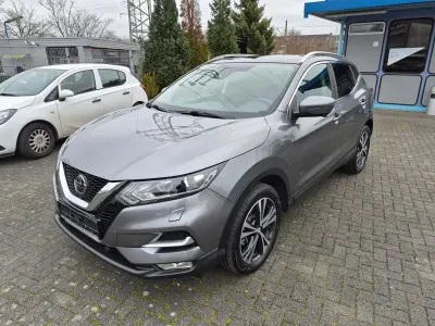 Gebraucht Nissan Qashqai N-Connecta 116 PS (85 kW) 2018 Grau SUV