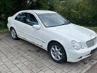 Mercedes C220