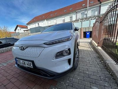 Gebraucht Hyundai Kona Advantage 100 kW (136 PS) 2020 Weiß SUV