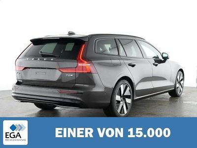 Gebraucht Volvo V60 Plus 455 PS (334 kW) 2025 Metallic Kombi