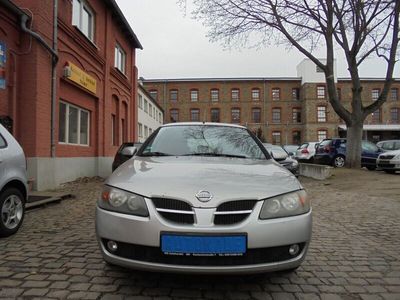 gebraucht Nissan Almera 1.5 acenta