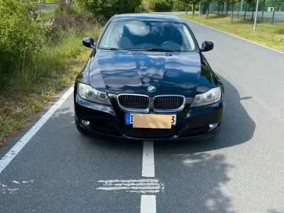 Używany BMW 318 143 KM (105 kW) 2011 Czarny Kombi