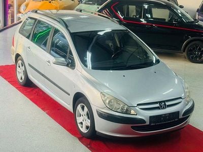 Gebraucht Peugeot 307 Premium 136 PS (100 kW) 2003 Silber Kombi