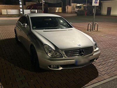 Silber Gebraucht 2005 Mercedes CLS350 Limousine | 9.000 € (Fairer Preis)