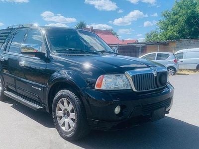 Lincoln Navigator