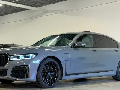 Gebraucht BMW 745L M Sport 286 PS (210 kW) 2022 Grau Limousine