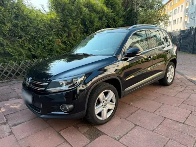 Gebraucht VW Tiguan LOUNGE 150 PS (110 kW) 2016 Schwarz SUV