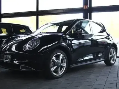 Usata Ora 03 125 kW (171 CV) 2023 Nero Utilitaria