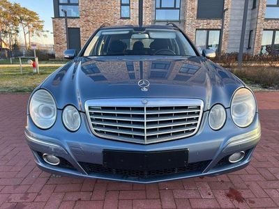 Usata Mercedes E220 170 CV (125 kW) 2006 Blu Station wagon