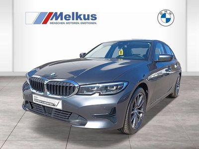 Gebraucht BMW 318 Advantage 156 PS (114 kW) 2021 Grau Limousine