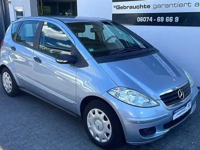Gebraucht Mercedes A150 95 PS (69 kW) 2009 Blau Limousine