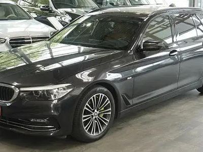 Usata BMW 530 Sport Line 265 CV (194 kW) 2017 Grigio Station wagon