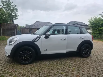 Brugt Mini Cooper SD Countryman 143 HK (105 kW) 2011 Hvid SUV