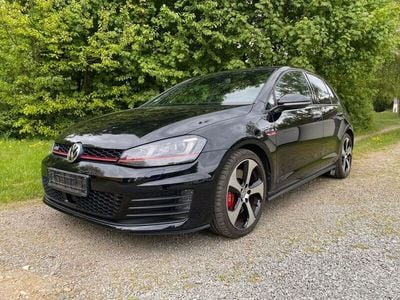 Deep black perleffekt Gebraucht 2014 VW Golf VII GTI Limousine | 19.990 € (Etwas zu teuer)
