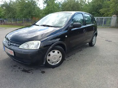 Gebraucht Opel Corsa 58 PS (42 kW) 2002 Schwarz Kleinwagen