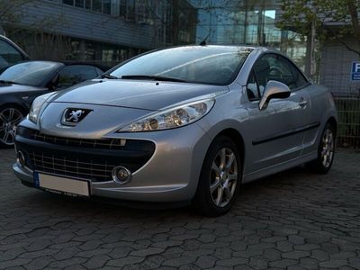gebraucht Peugeot 207 CC 1.6 Cabrio